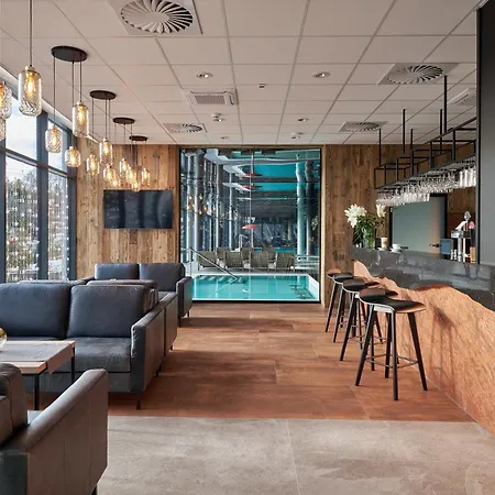 Hotel Zloty Horyzont &