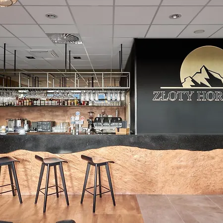 Hotel Zloty Horyzont &