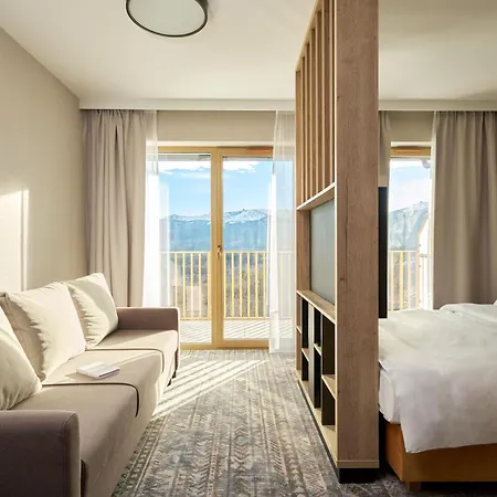 Zloty Horyzont & 4*