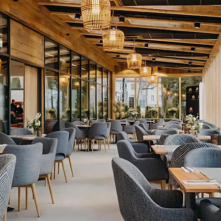 Zloty Horyzont & Hotel 4*