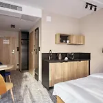 Zloty Horyzont 4*