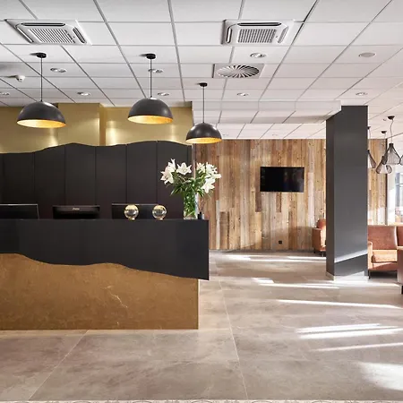 Hotel Zloty Horyzont &
