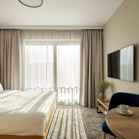 Zloty Horyzont & Готель 4*