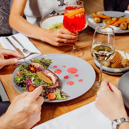 Zloty Horyzont Ξενοδοχείο